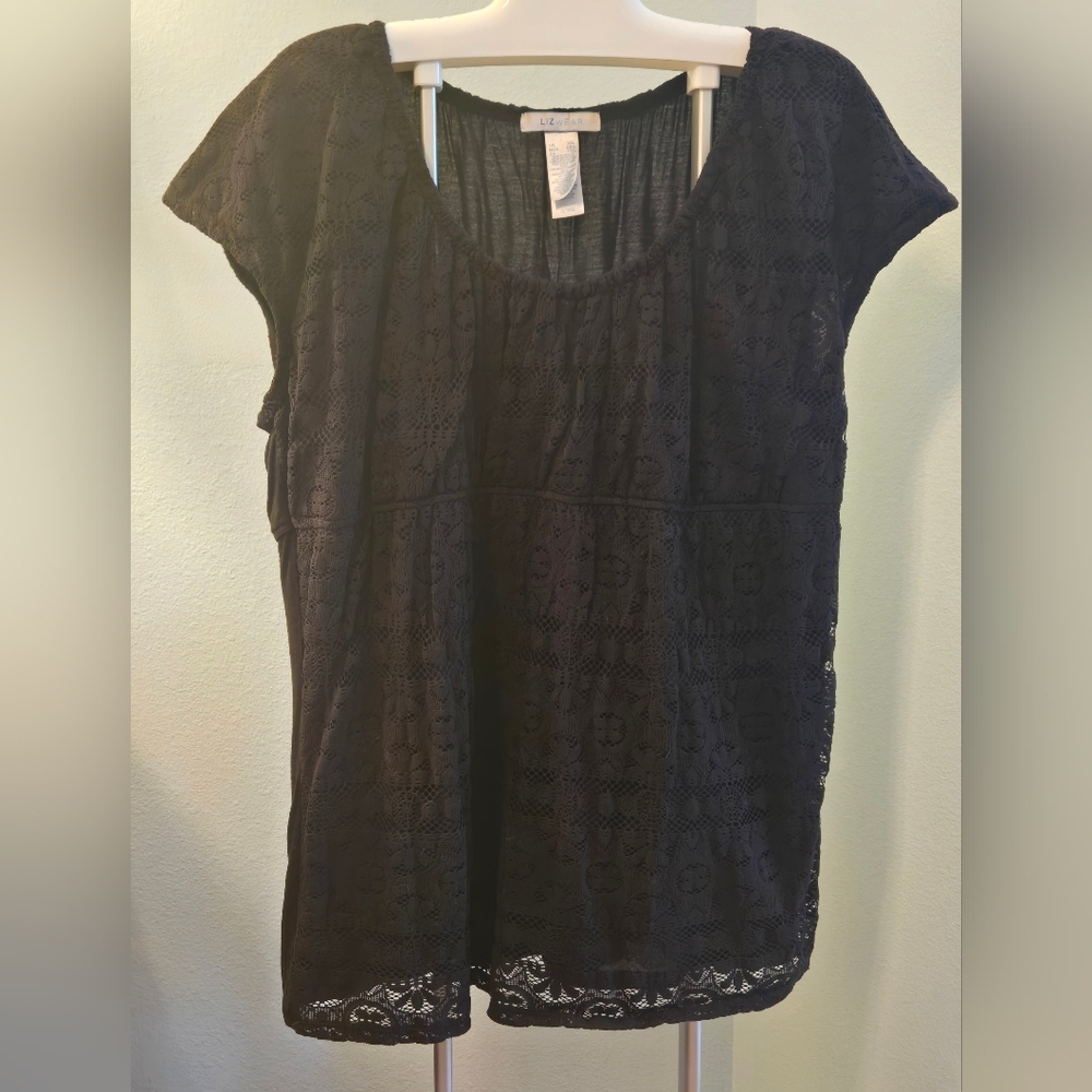 Chic Black Lace Tunic Top